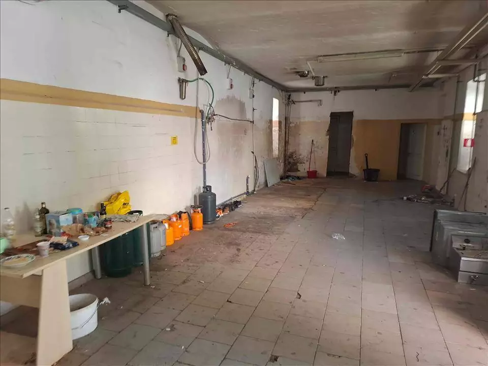 Sgomberato-edificio-occupato-abusivamente (1)