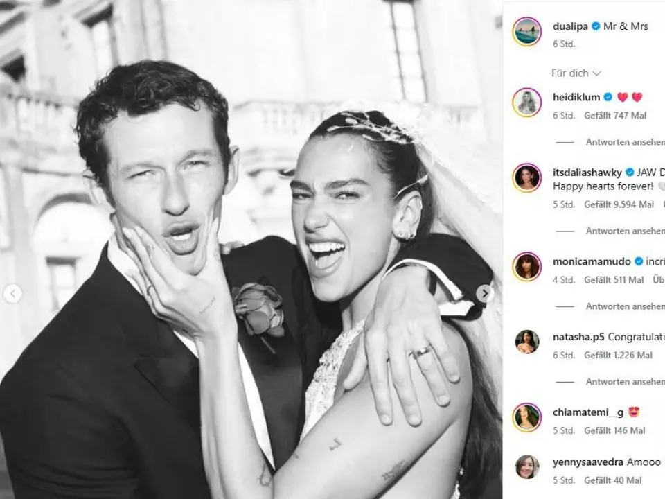 Callum Turner und Dua Lipa bei ihrer Hochzeit