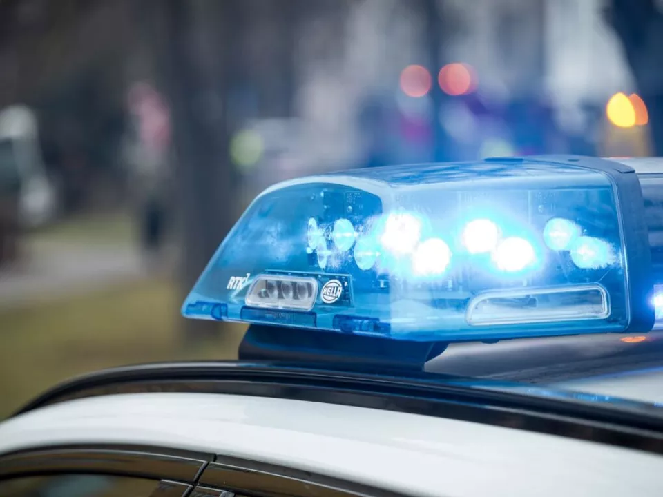 Die deutsche Polizei nahm drei Verdächtige fest