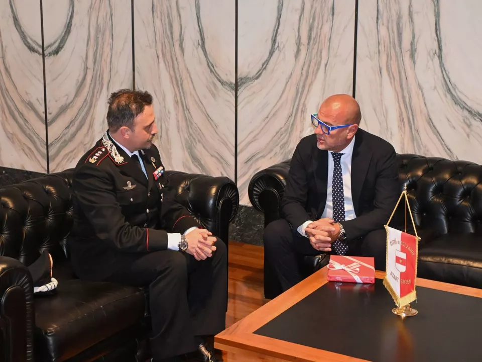 Il-Sindaco-ha-ricevuto-il-nuovo-Comandante-Provinciale-dei-Carabinieri