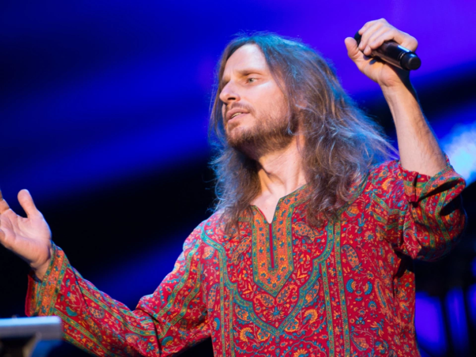 Jon Davison von Yes