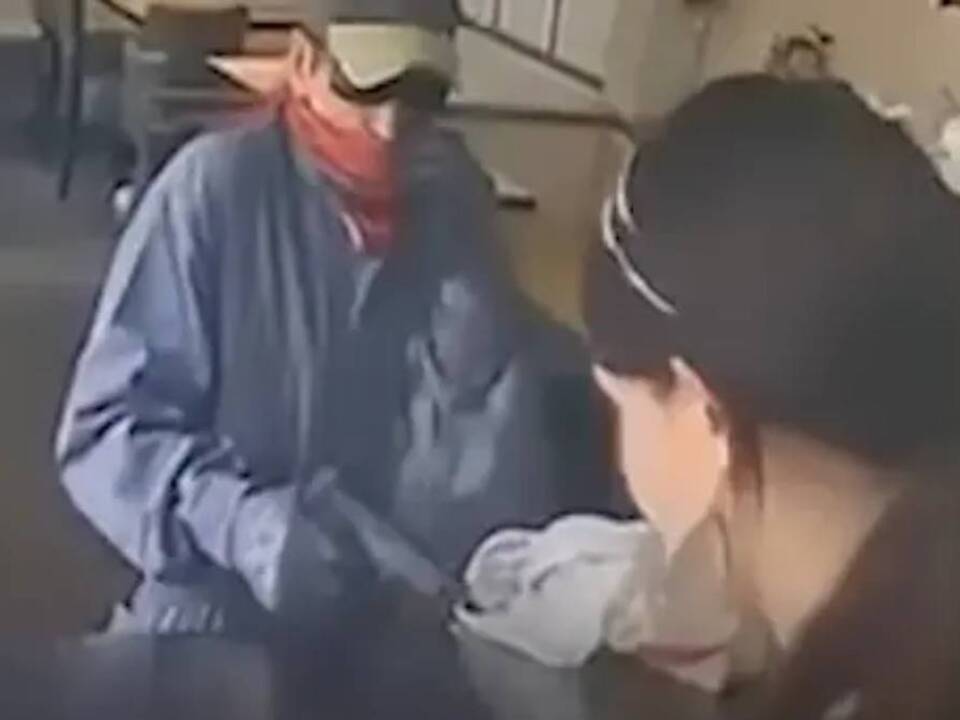 Raub-berfall-auf-Bar-in-Meran-gekl-rt
