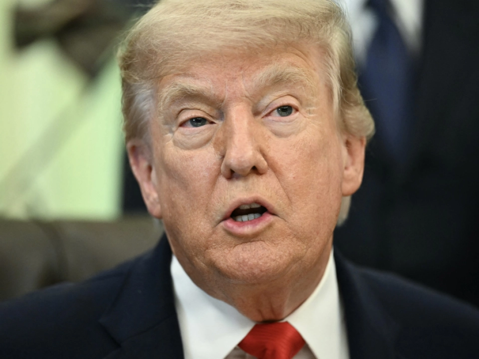 US-Präsident Trump feiert 80er mit Käfigkämpfen