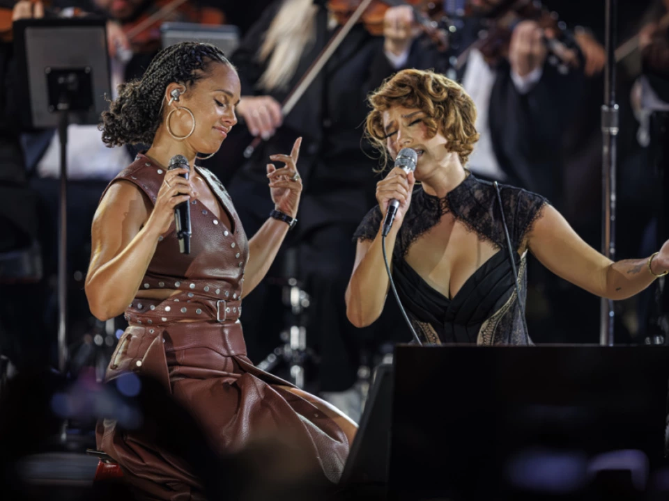 Alicia Keys und Raye: Gemeinsamer Auftritt in Montreux