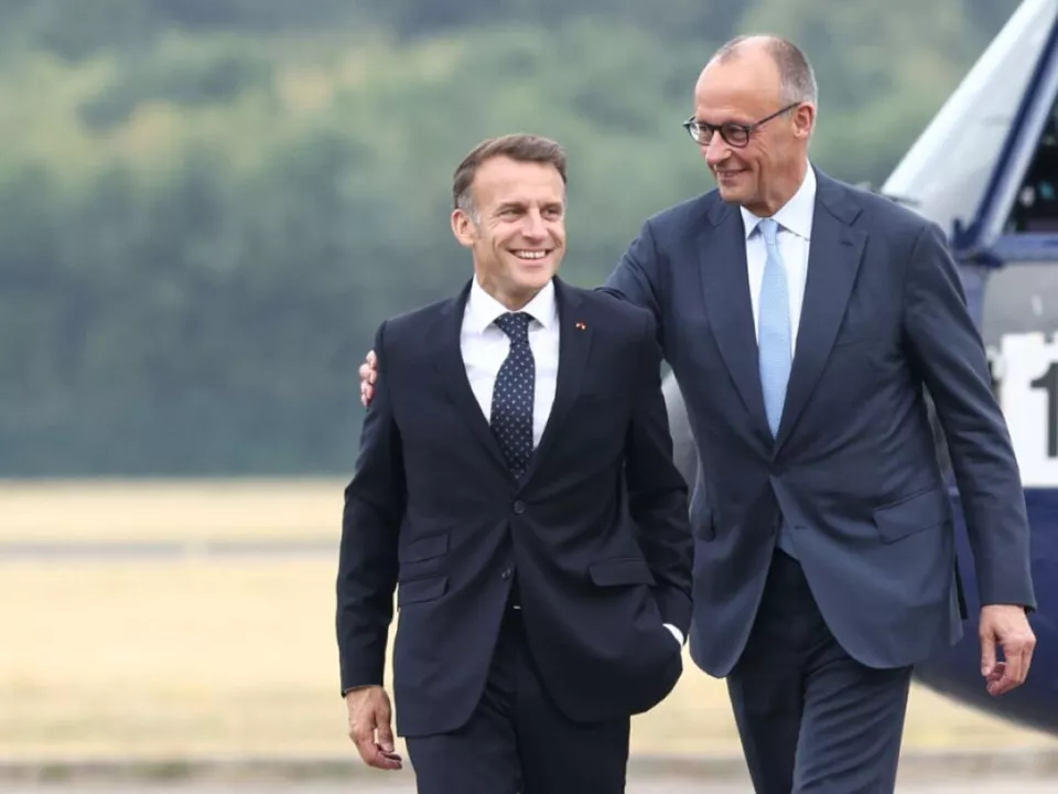 Deutsch-französisches Regierungstreffen auf dem Fliegerhorst Nörvenich