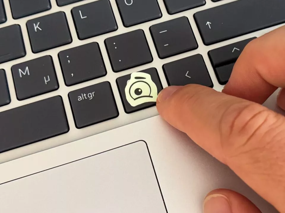 Wenn das Copilot-Icon stört, hilft ein kleiner Aufkleber