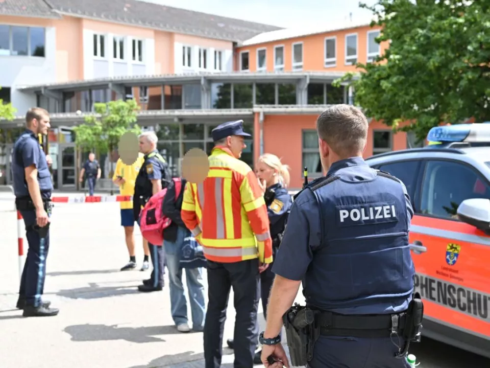 Die Polizei ist derzeit vor Ort