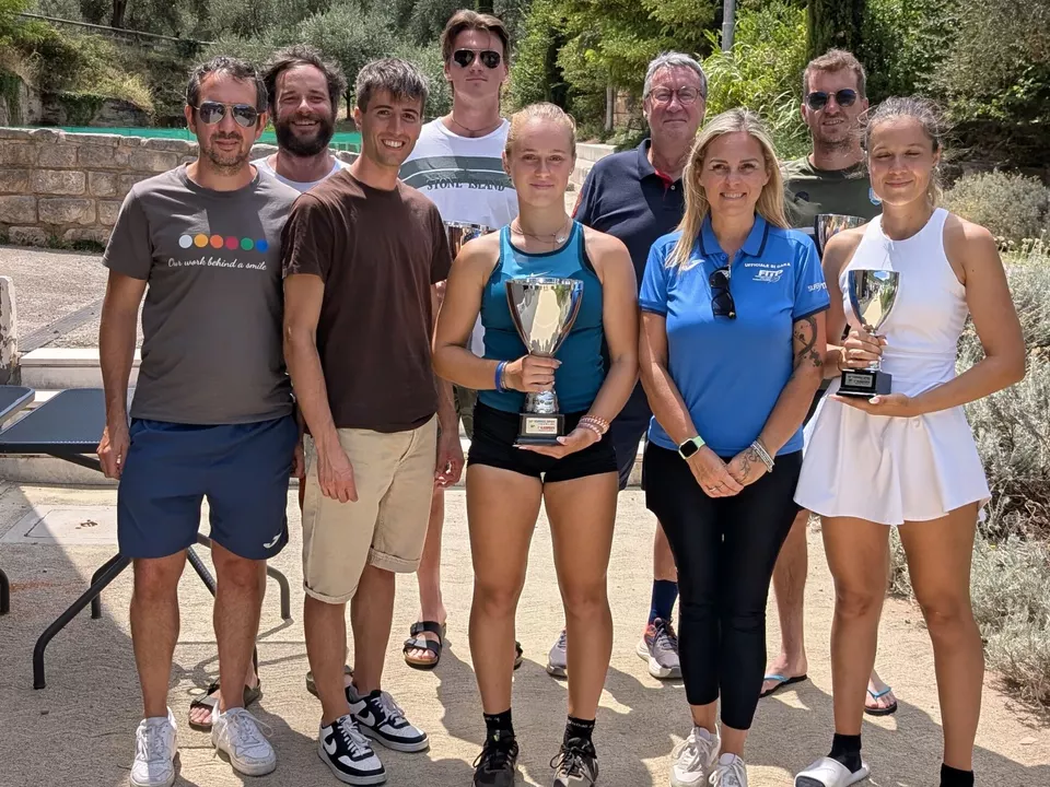 FOTO DI GRUPPO VINCITORI CITTA DI RIVA - MTT
