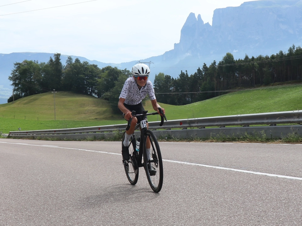 Jedelhauser_Julia_Etappe-tappa_3_Giro_delle_Dolomiti_15_07_26_Credits_Sportissimus