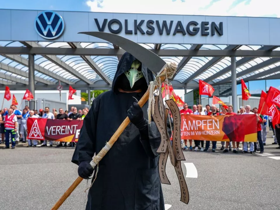 Laut dem Betriebsrat geht der Sensenmann bei VW um