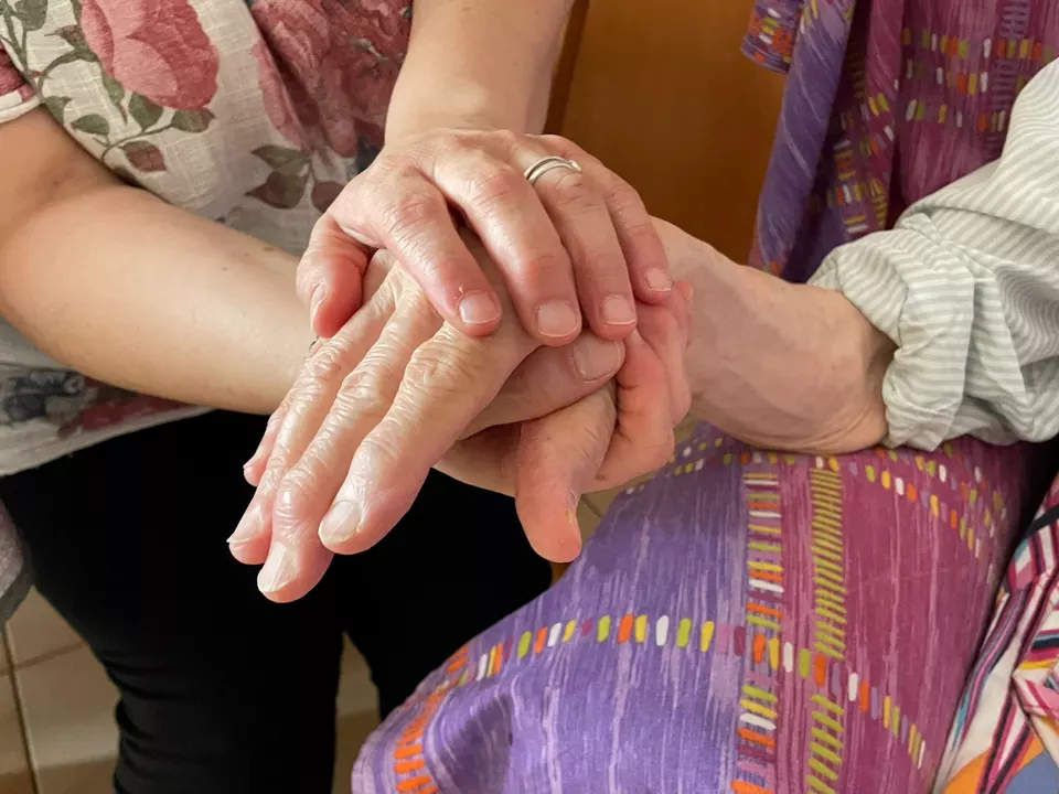 Alter Pflege Demenz Senior