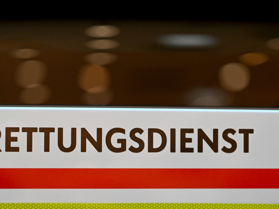 Rettungskräfte versorgten die Verletzten