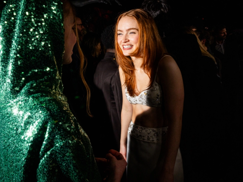 Sadie Sink ärgert sich über Handys im Theaterpublikum