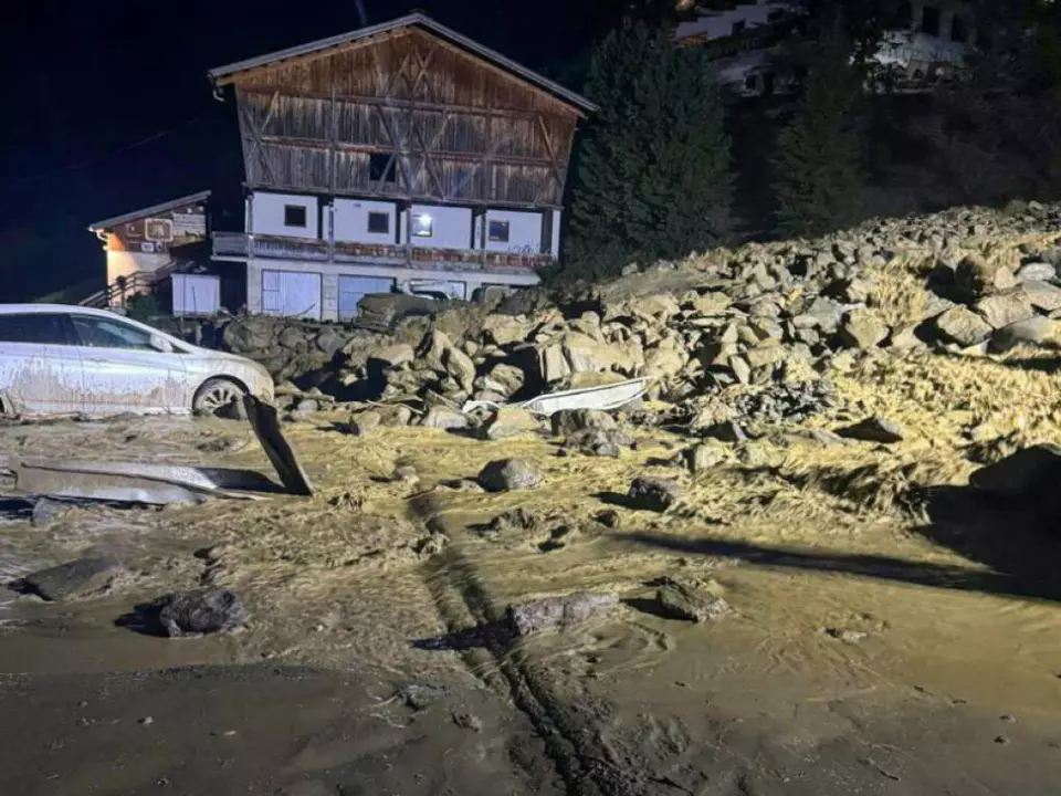 Schlamm- und Geröllmassen gingen in Sölden nieder