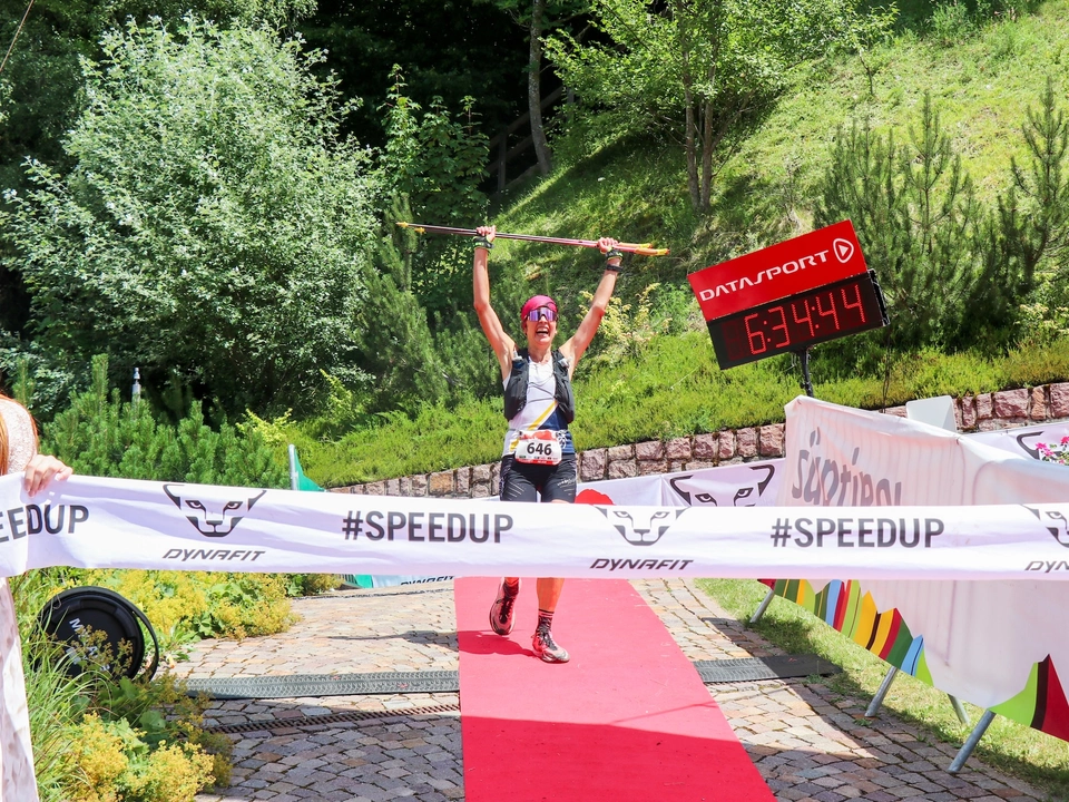 Spiess_Regina_Winner_Sky_Marathon_Rosengarten_Schlern_Sky_Marathon_11_07_26_Credits_Sportissimus-2