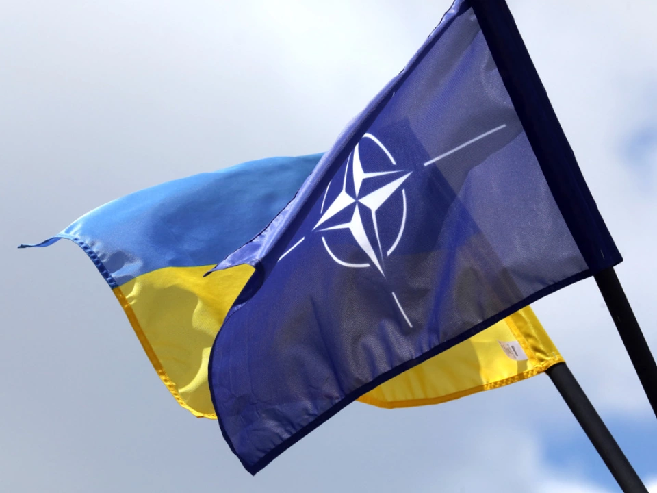 Ukraine soll von NATO milliardenschwere Militärhilfen bekommen