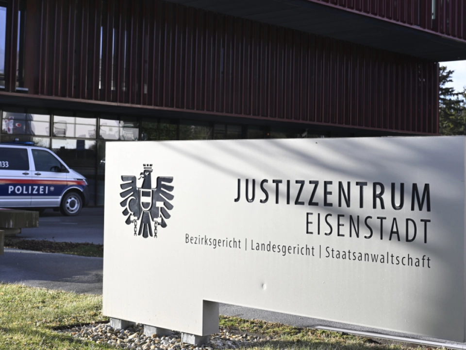 17-Jähriger wird Tötung eines Kindes bei der Geburt vorgeworfen