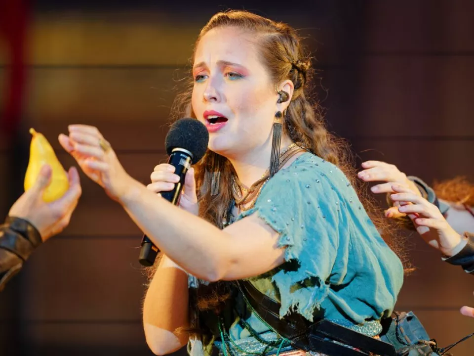 Alice Merton bei den Nibelungen-Festspielen