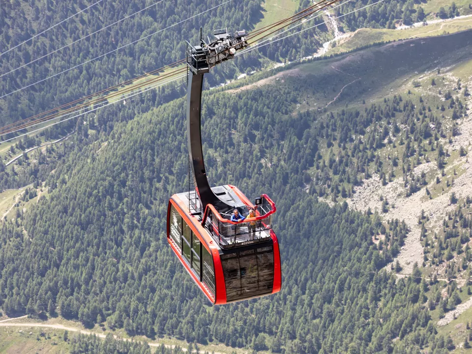 Cabrio Seilbahn und Gletscher_Juli 2024_Peter Santer (1)