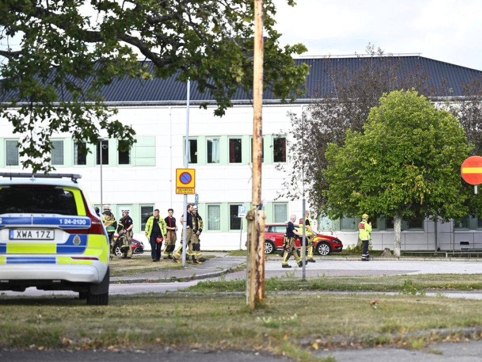 Drei weitere Jugendliche wurden verletzt, zwei von ihnen schwer