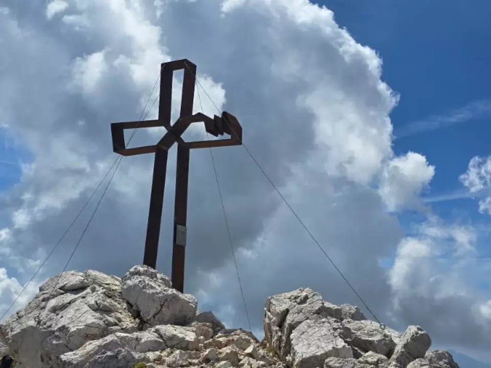 Foto Schlern_Gipfelkreuz_01