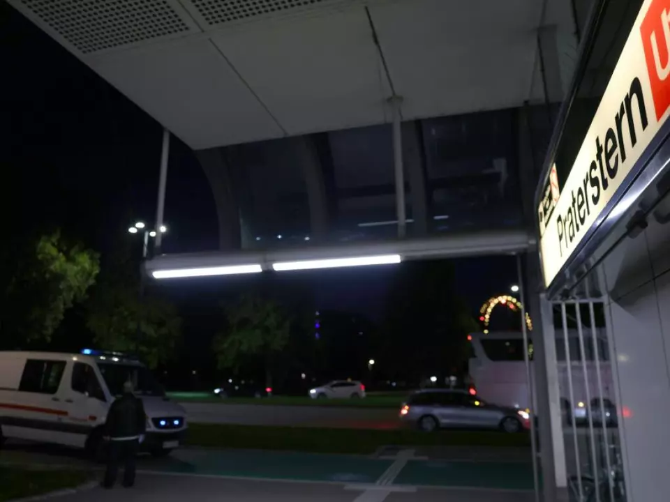 In der Nacht kam es im Bereich des Bahnhofs zu einem Kabelbrand