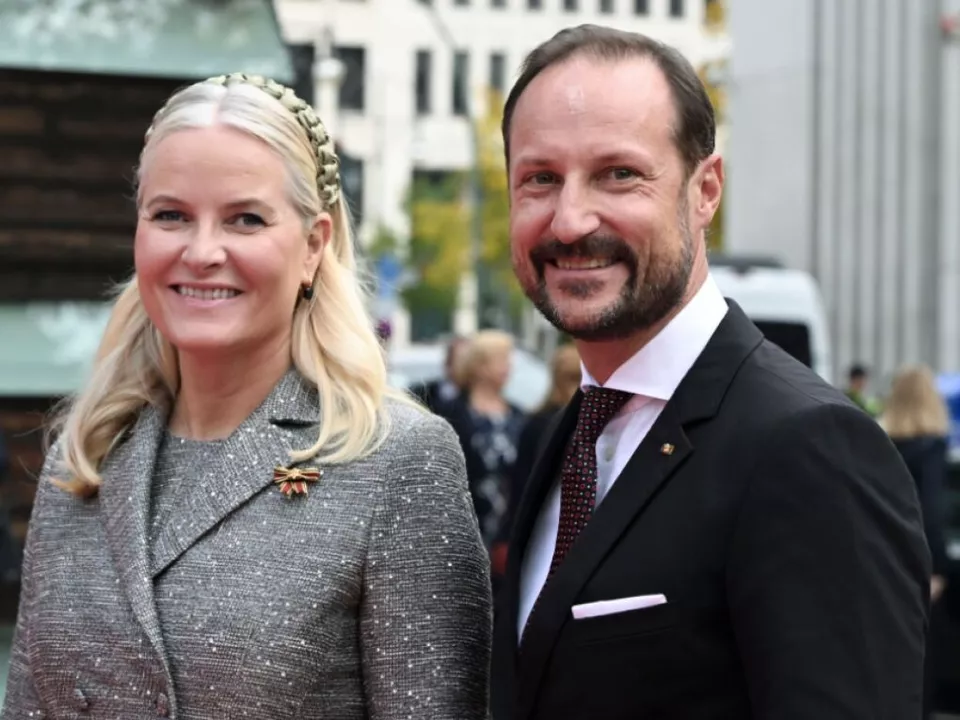 Norwegens neuer König Haakon mit Ehefrau Mette-Marit (Archivbild)