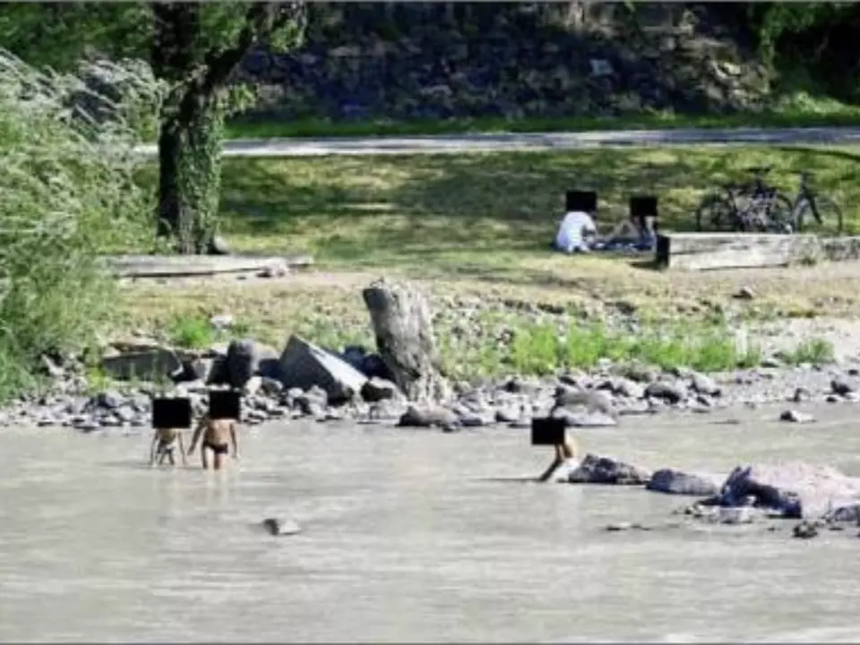Kinder Eisack Fluss baden 2026-08-09