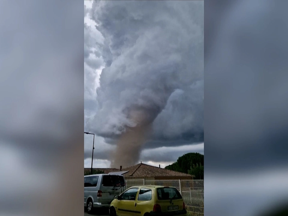 Tornado wütet über Südfrankreich
