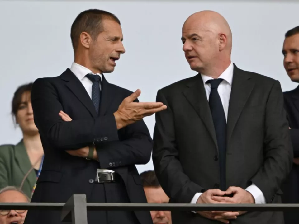 UEFA-Chef Ceferin (links) und FIFA-Chef Infantino