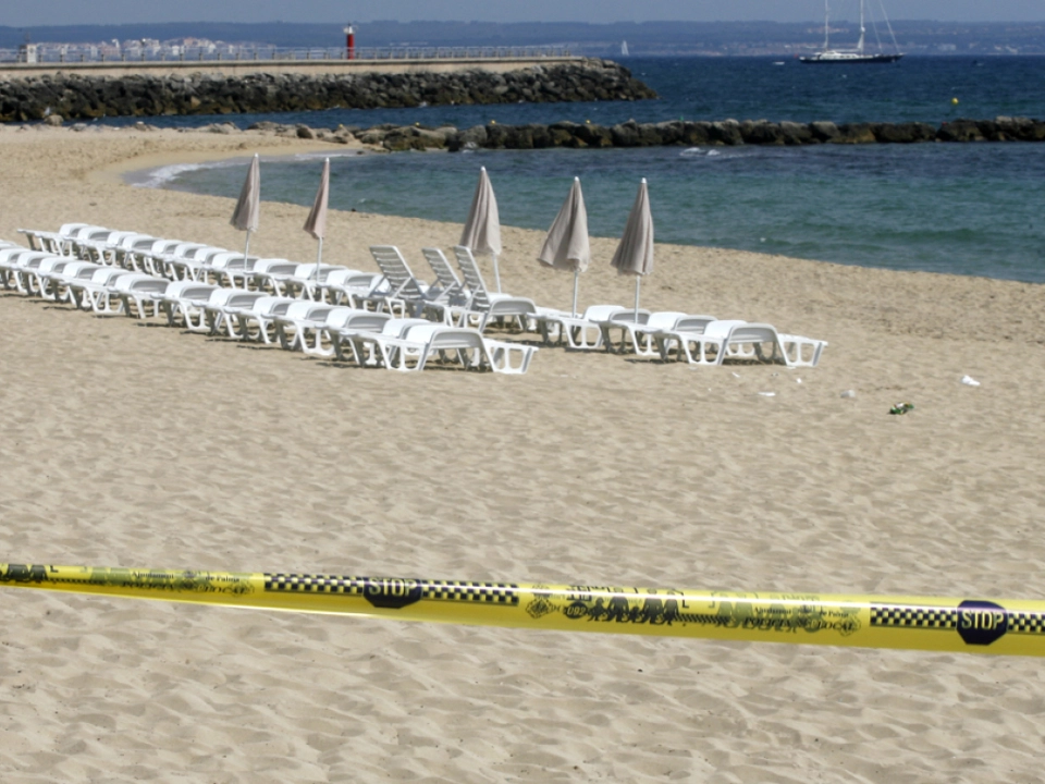 Zwei Männer wurden südwestlich von Mallorca aus dem Meer gerettet