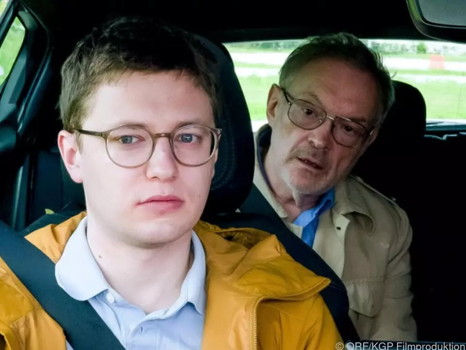 Fahrlehrer und Fahrprüfer: Christoph Fritz und Josef Hader