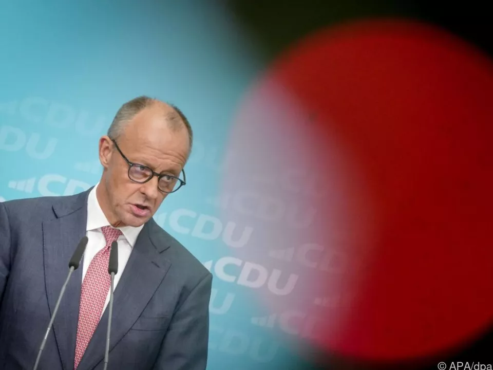 Nur elf Prozent der Deutschen mit Merz\' Arbeit zufrieden