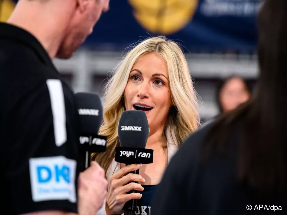 Andrea Kaiser kennt man primär als Sportjournalistin