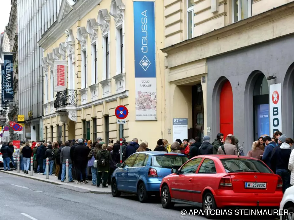 Auch in Wien standen die serbischen Wähler Schlange