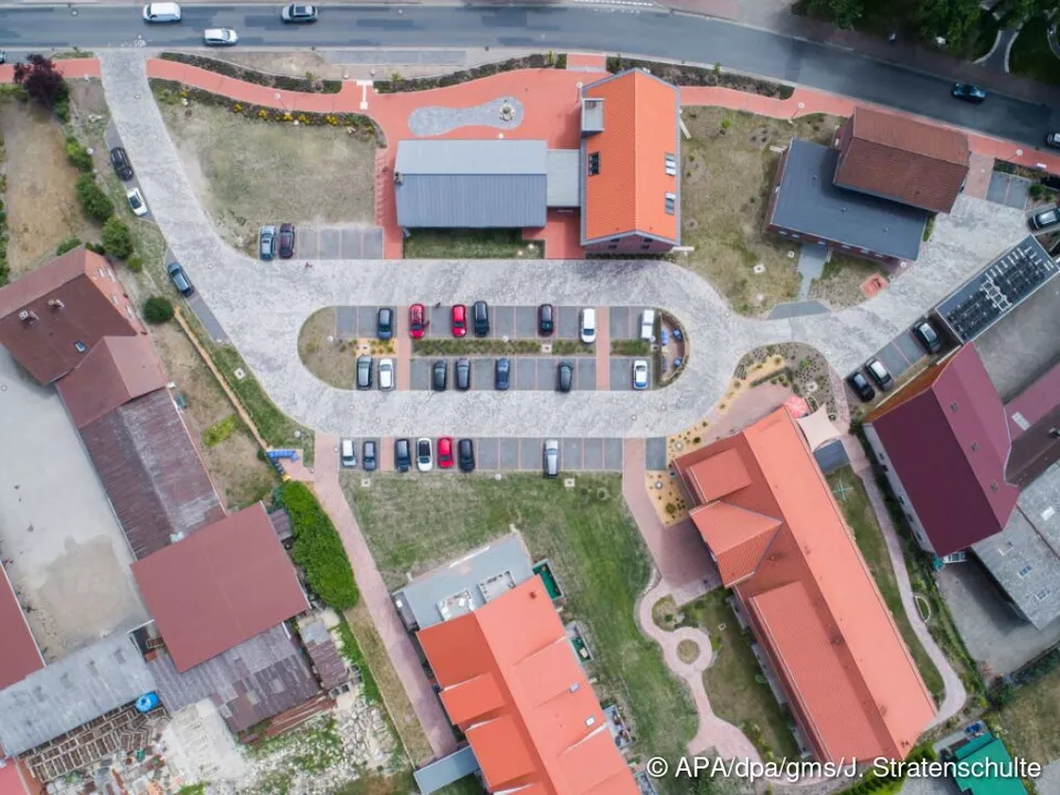 Für Satellitenbilder gibt es bisher keine feste Routine zum Unkenntlichmachen