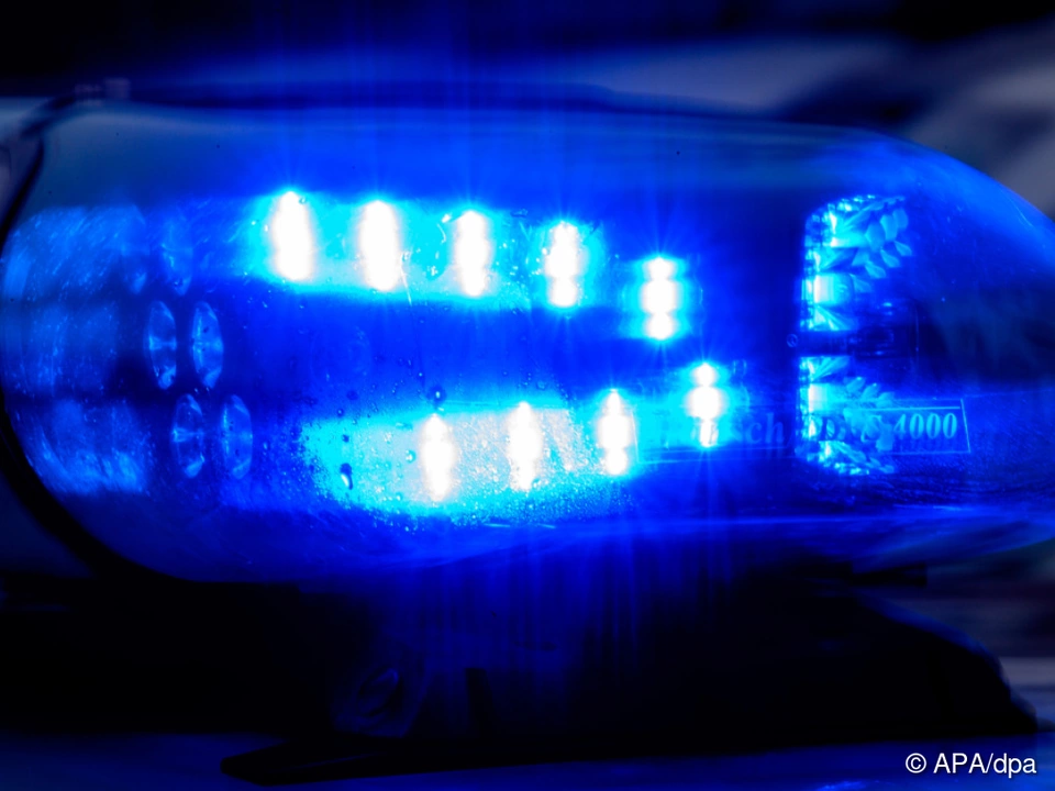 Die Polizei sucht nach dem unbekannten Täter
