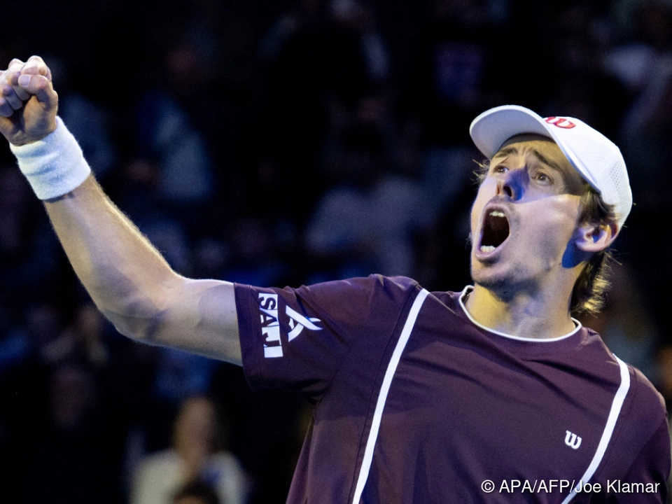 Geschafft! Alex de Minaur jubelt über den Sieg gegen Alexander Zverev