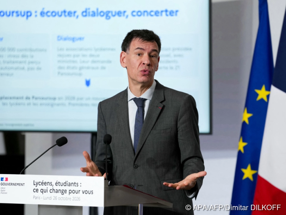 Hochschulminister Philippe Baptiste während der Pressekonferenz