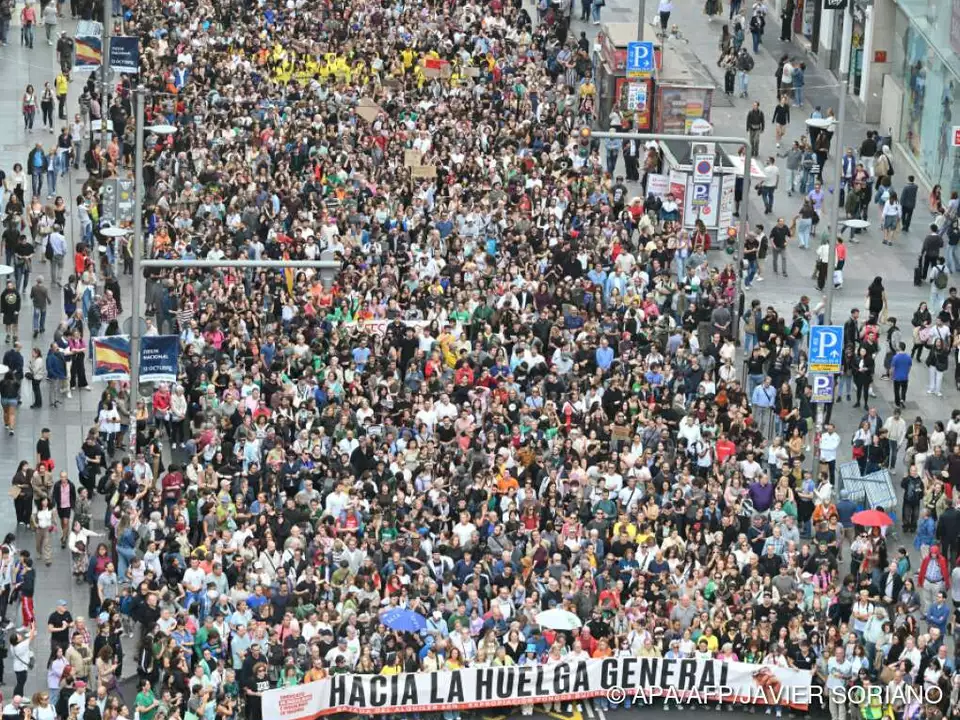 Madrid: Proteste gegen Wohnungsnot nach Zwangsräumung von 87-Jähriger