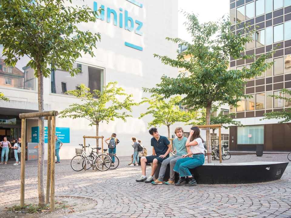 Piazza Università - Bolzano