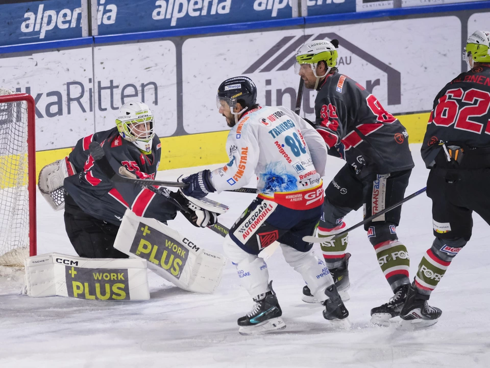 Spielszene-azione_di_gioco_3_Rittner_Buam_SkyAlps-HC_Asiago_29_10_26_Credits_Max_Pattis