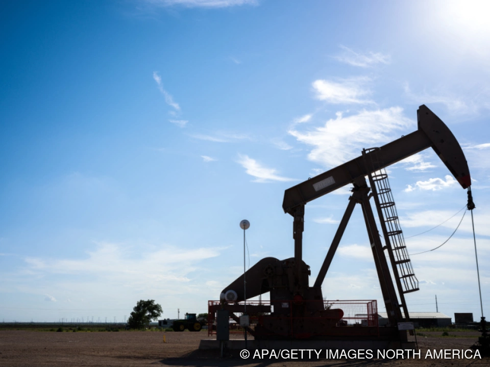 Zum zweiten Mal in Folge behält die OPEC+ das Förderlimit bei